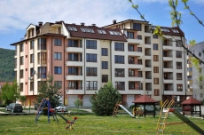 секция В и секция С с градинка